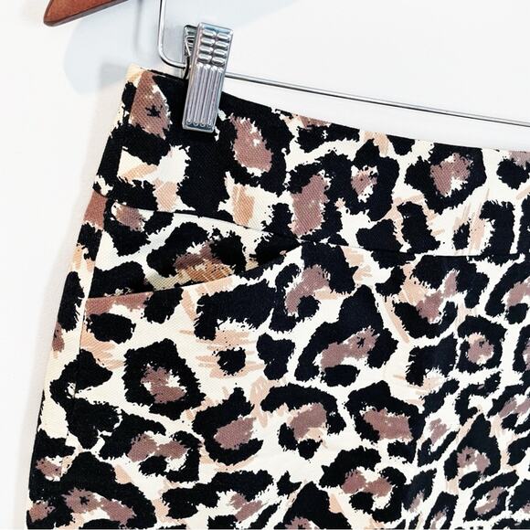 Ann Taylor LOFT Leopard Print Mini Skirt Size 2 Petite - Picture 2 of 8